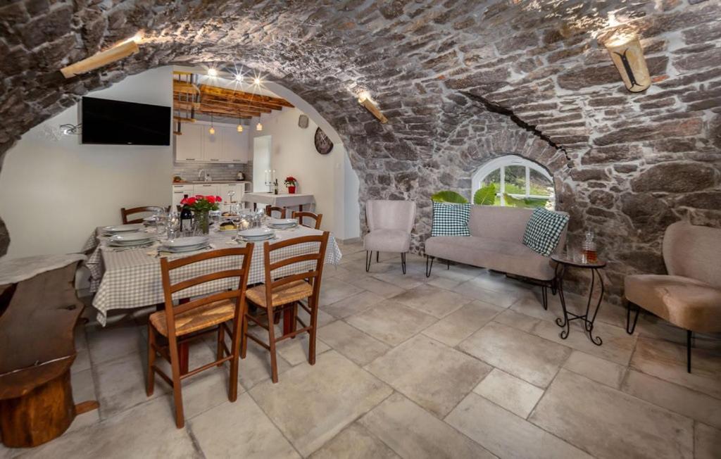 Villa Stancija Kavali Stone House, Zvoneca-Opatija Dış mekan fotoğraf